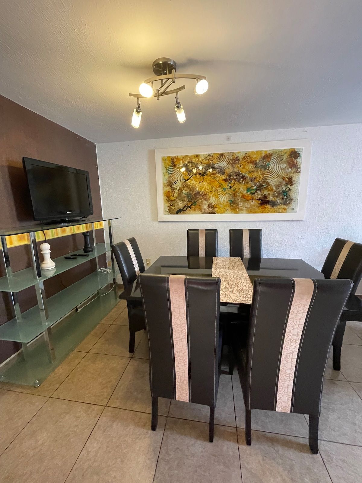 Comedor para seis personas
